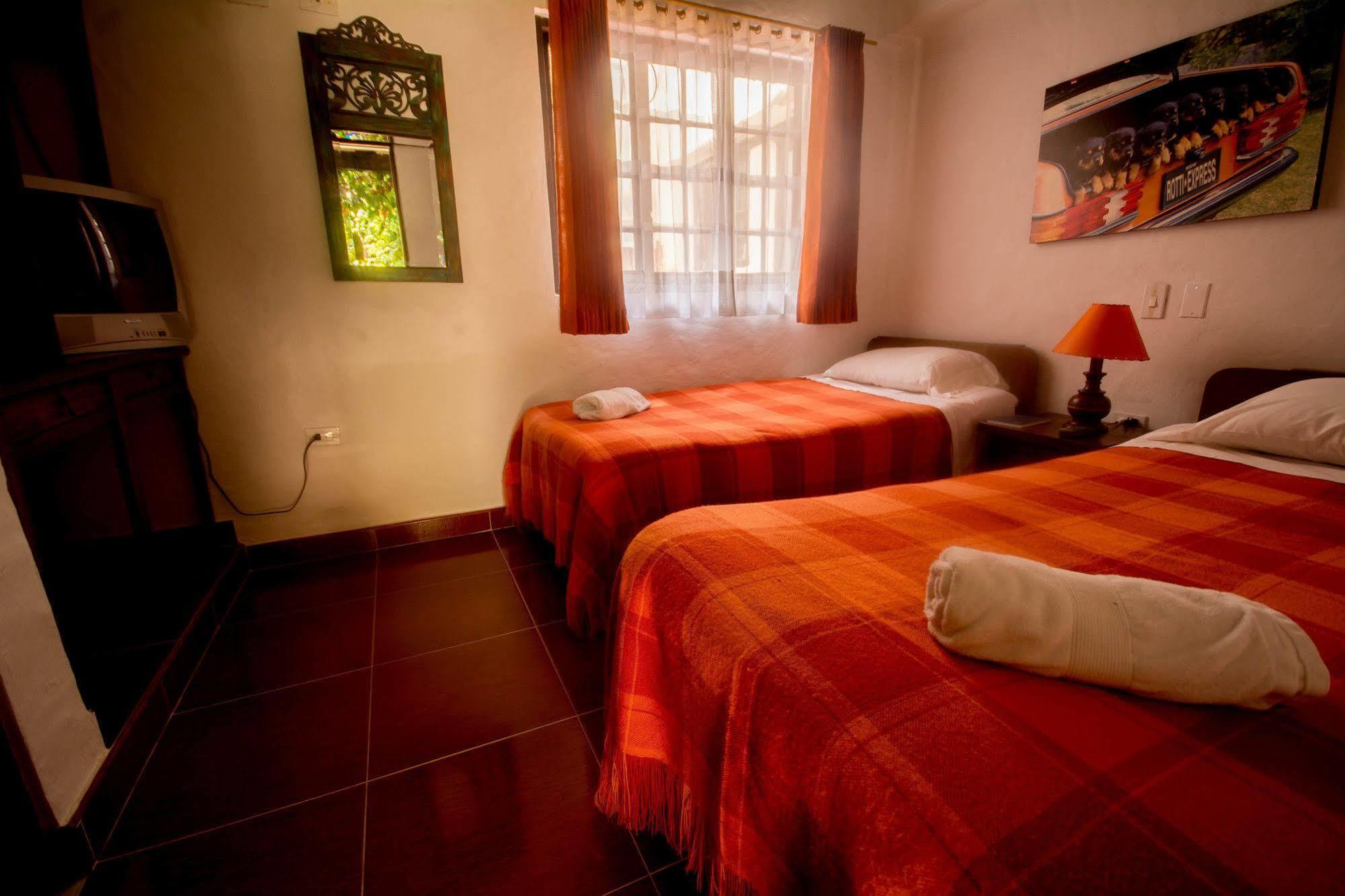 Hotel Los Frayles Виля Де Лейва Екстериор снимка